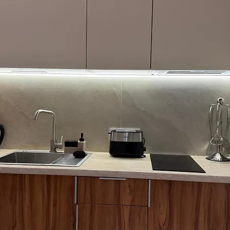 на шпитальній 20