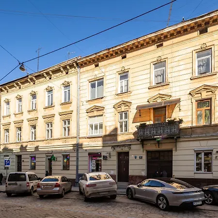 на шпитальній 20 * Leopoli