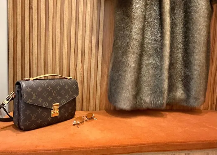 на шпитальній 20