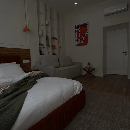 Lägenhet на шпитальній 20 *