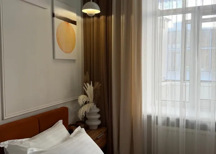 на шпитальній 20 Lägenhet *